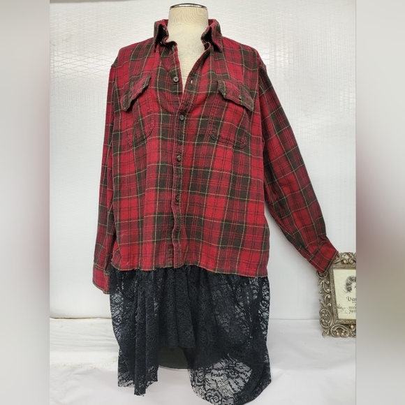 **SOLD*Gypsy Grunge Flannel & Lace Duster Upcycled Reworked Vintage - Picture 4 of 6